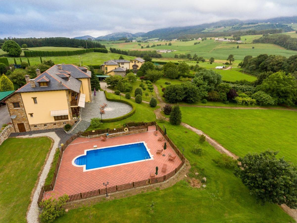Hotel Hacienda Llamabua Navia Zewnętrze zdjęcie
