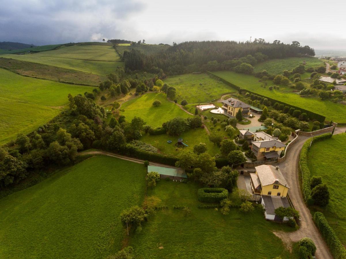 Hotel Hacienda Llamabua Navia Zewnętrze zdjęcie